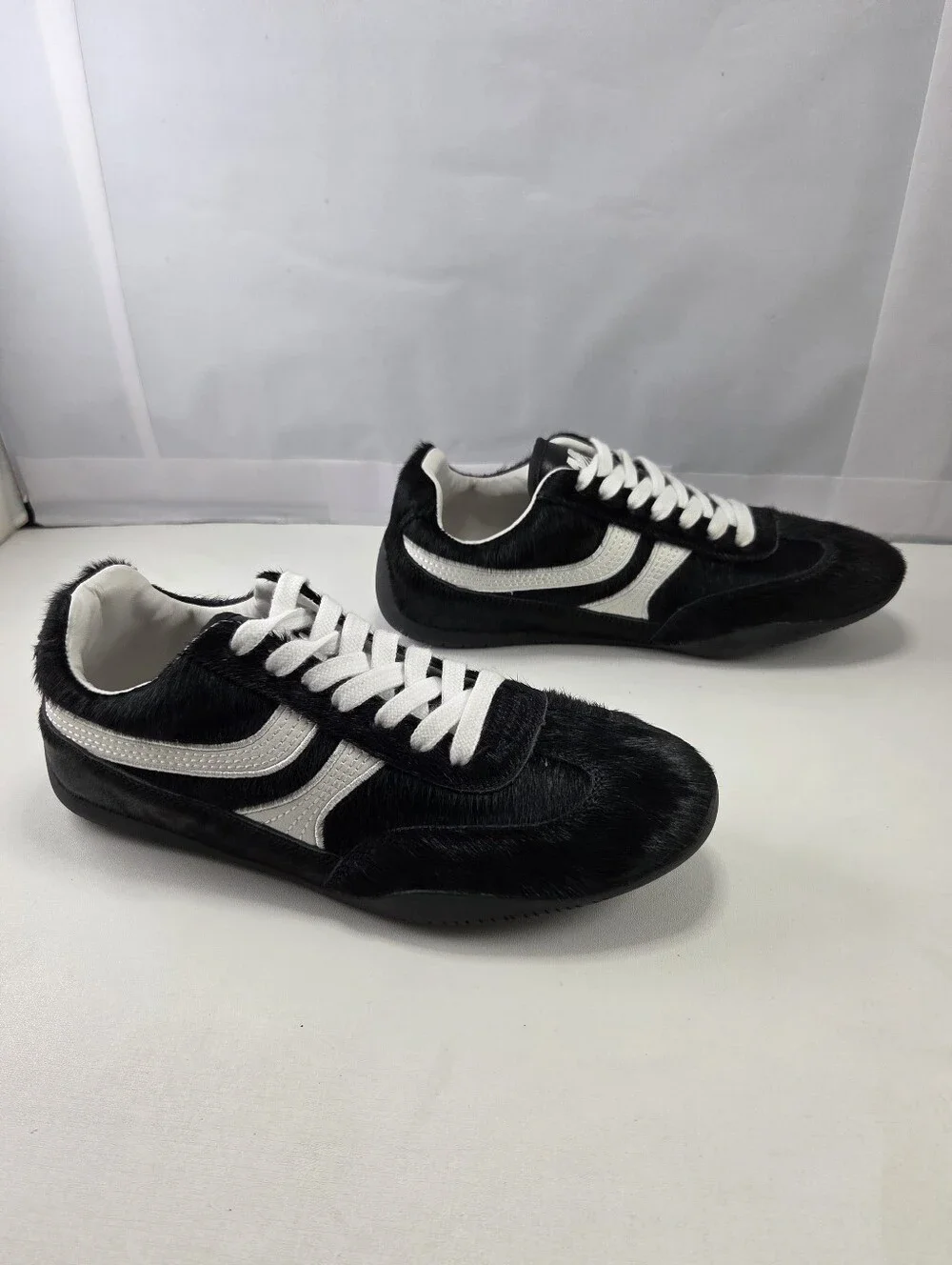 Steve Madden Dobson Black Calf Hair Sneakers Size 7